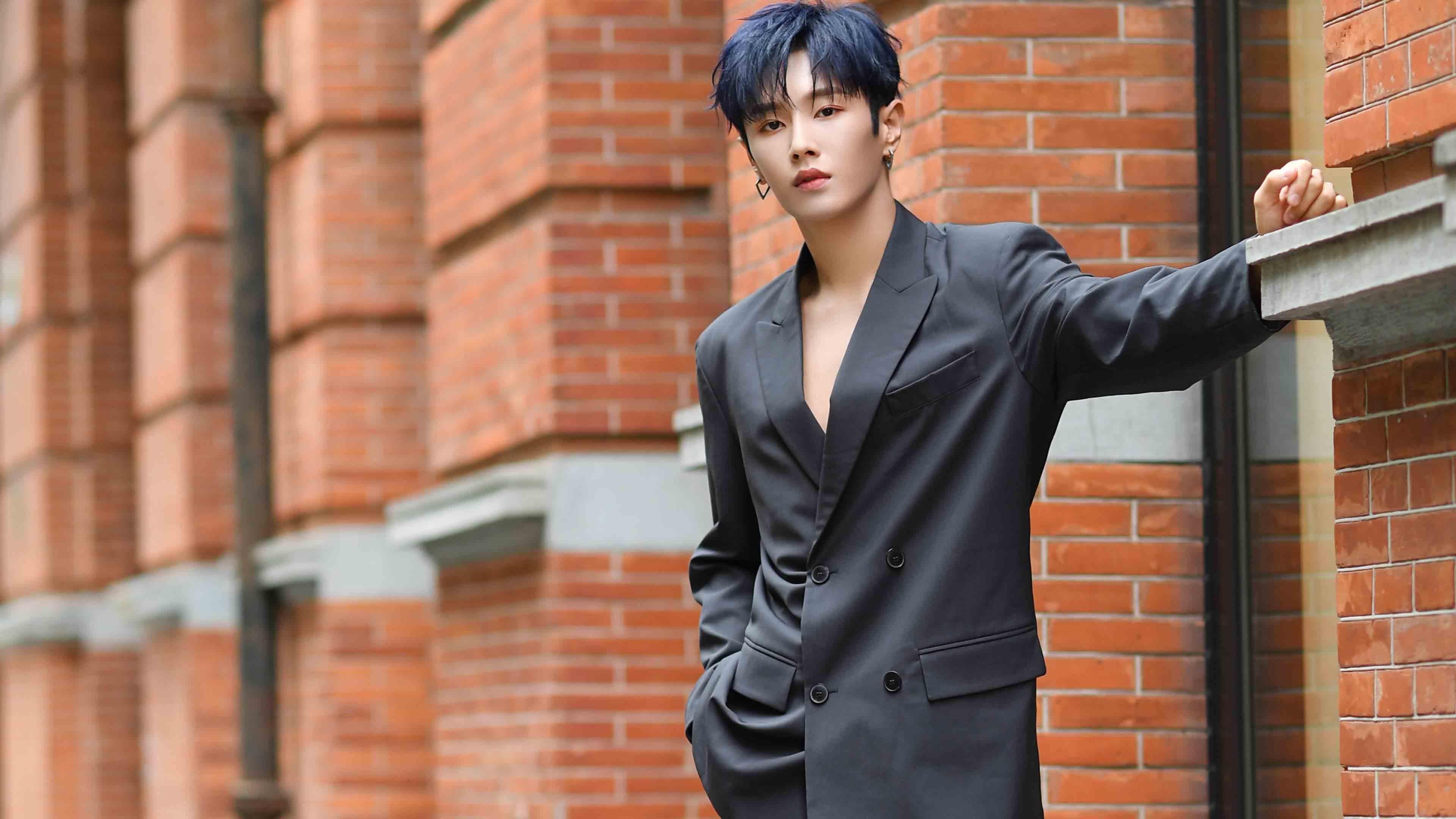 KAIYUN 中国大陆-“泥泞激战：雨后泥地上的疯狂追逐”，泥泞的雨天