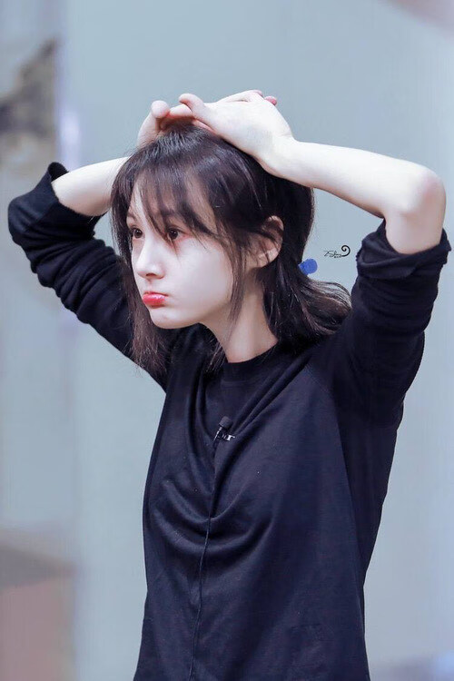 独行侠惜败凯尔特人,系列赛焦点战中东契奇贡献关键助攻,独行侠vs凯尔特人