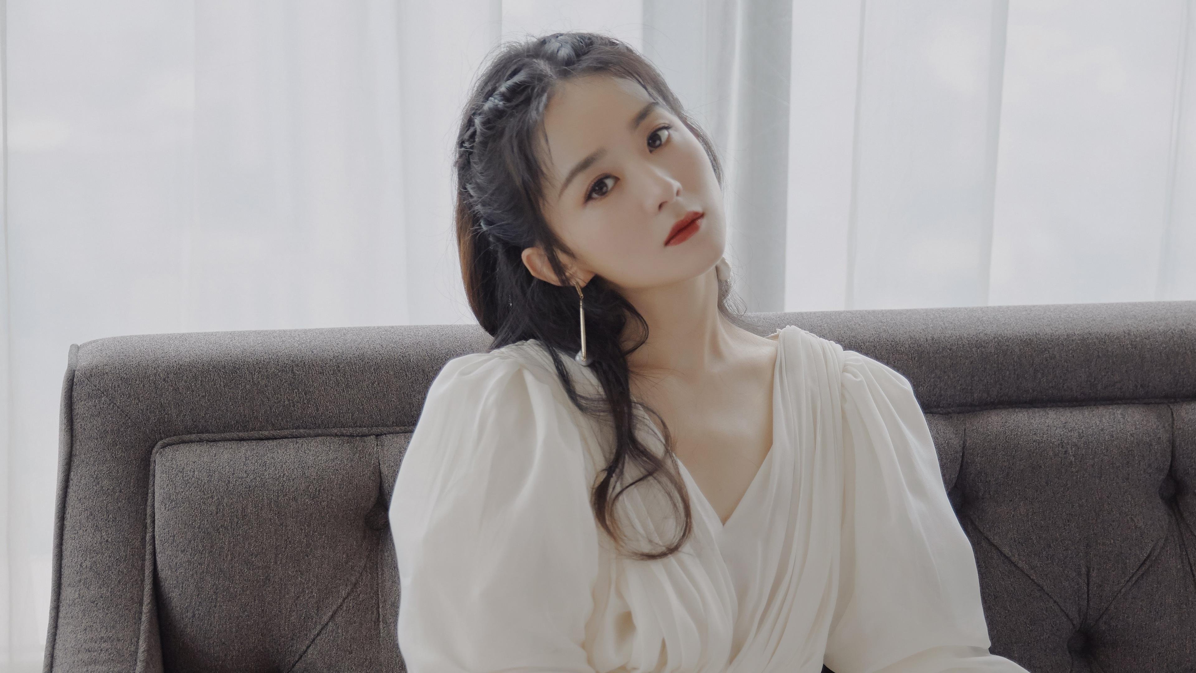 体育新闻栏目开设中国篮球周报关注行业动态与赛事进程,国内篮球新闻