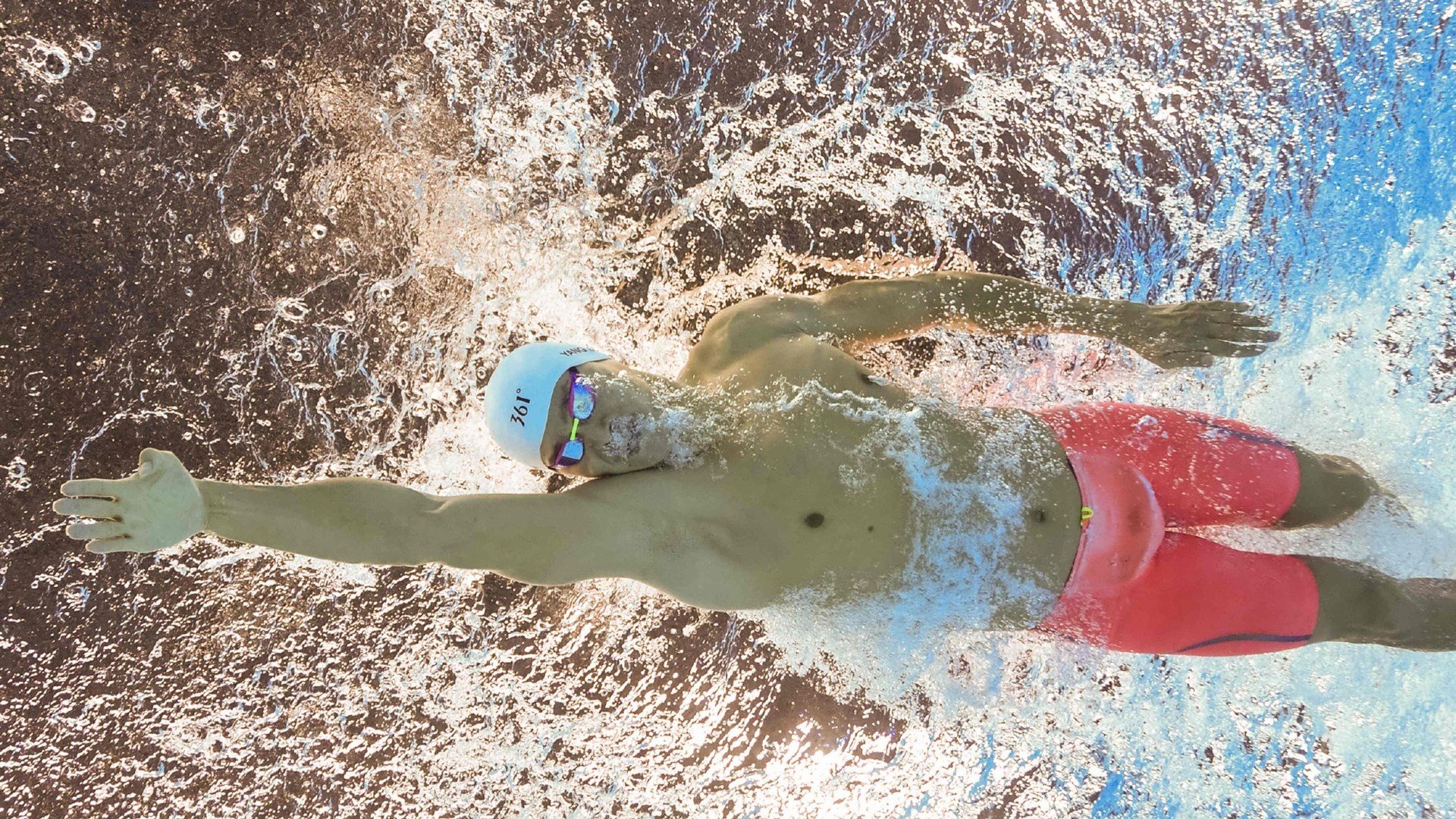 运动心理干预对竞技状态波动的调节机制，运动心理学中竞技运动领域